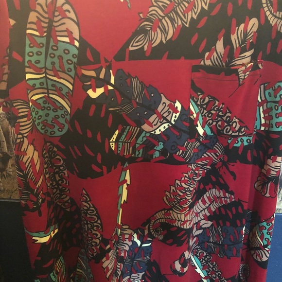 Lularoe Carly - Picture 1 of 2